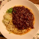 味噌から作る！本格ジャージャー麺